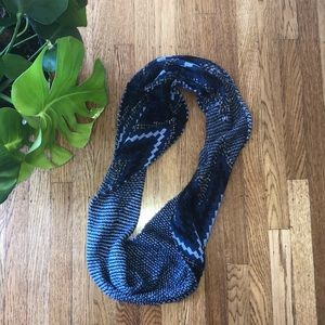 Blue infinity scarf